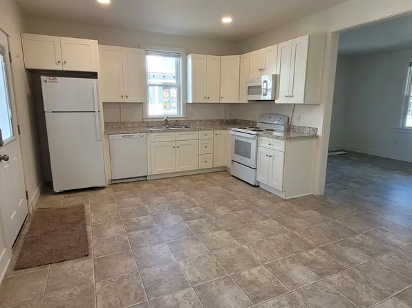 34 E Main St, Ephrata, PA 17522