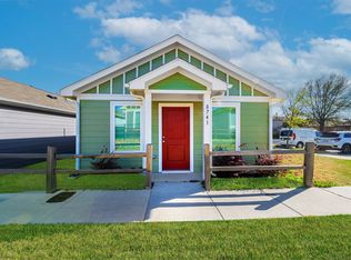 8741 Cottage Creek Dr, Fort Worth, TX 76123