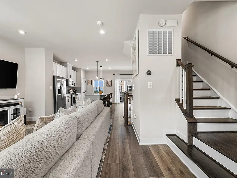 46269 Mount Kellogg Ter — Photo 8