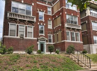 5527 Pershing Ave #12, Saint Louis, MO 63112