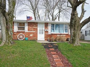 68 Suncrest Dr, Lebanon, OH 45036