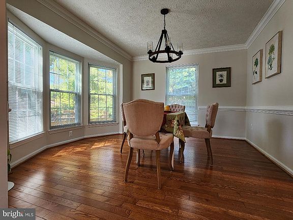 3rd image of 13908 Bergenfield Dr