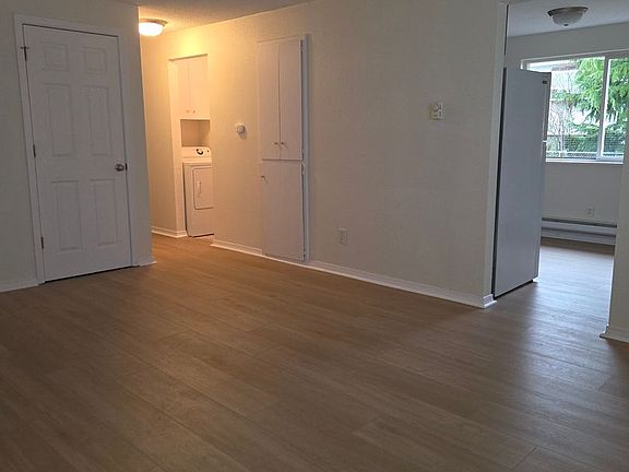 3rd image of 5108-5110 N 46th St #S185-08