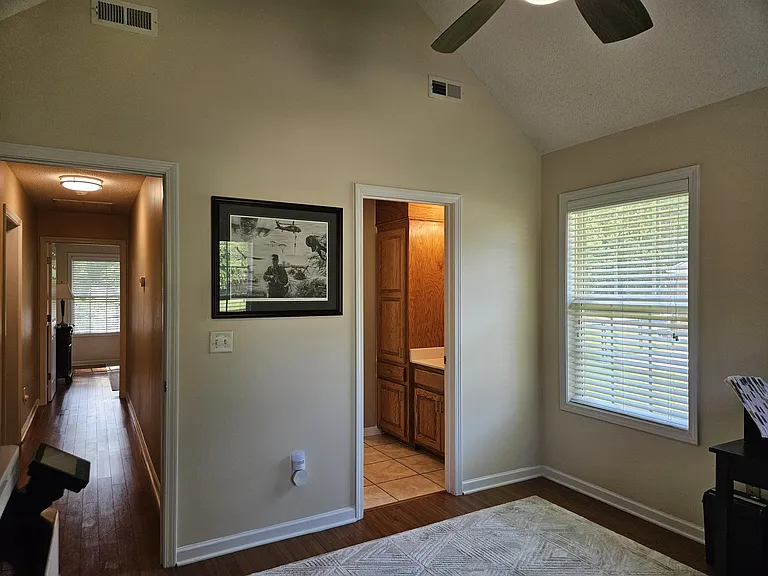 2947 Sylvan Way — Photo 31