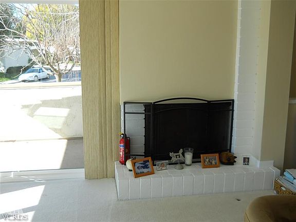 3rd image of 780 Woodlawn Dr