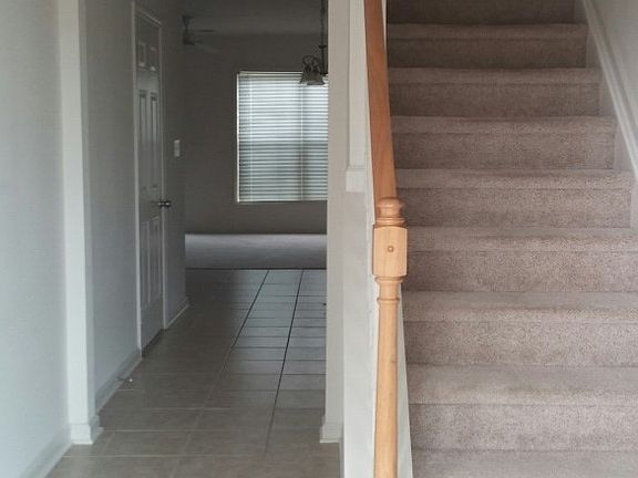 3rd image of 3861 Blue Bonnet Dr