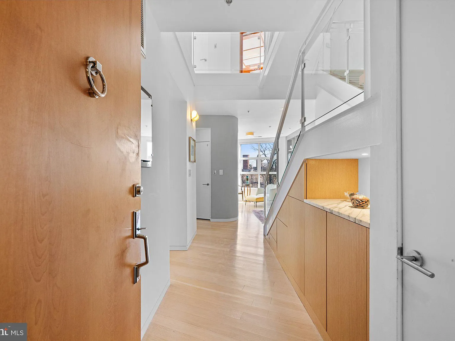 Tenley Hill Condominium — Photo 4