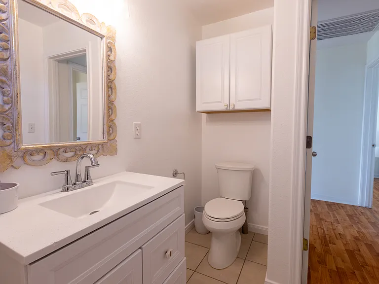 4106 Temprano Dr — Photo 32