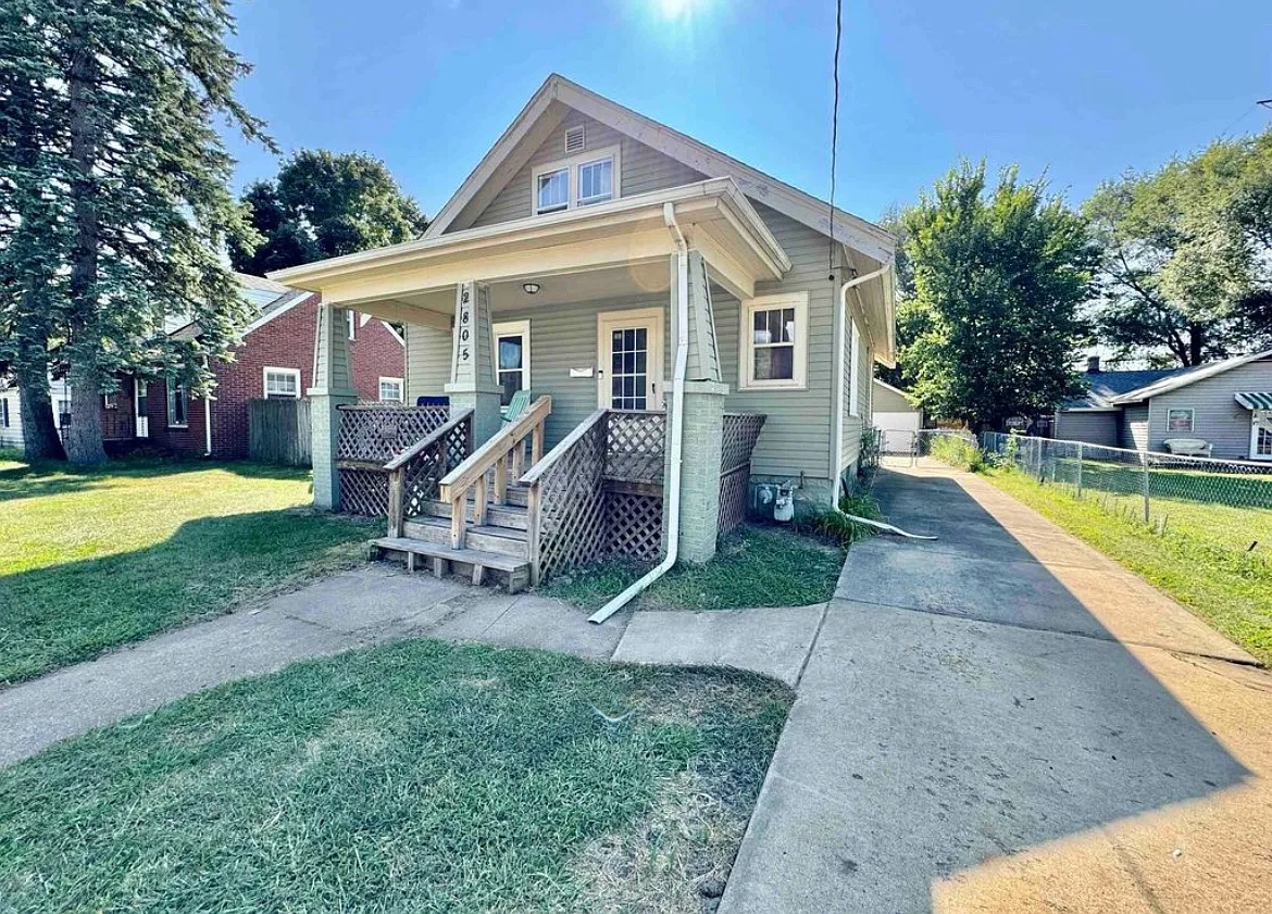2805 Bildahl St — Photo 1