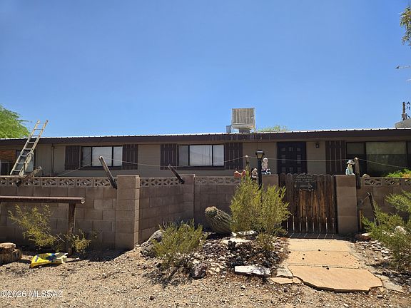 4th image of 6260 N Desert Foothills Dr