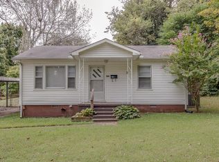 102 Ray St, Dickson, TN 37055