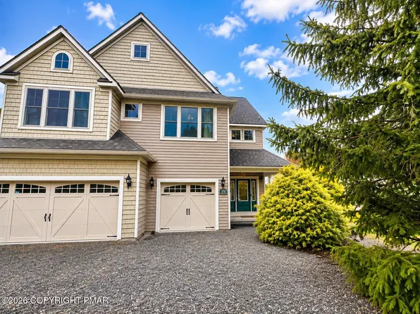 376 Linden Ct, Tannersville, PA 18372