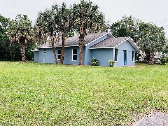 2nd image of 134 Crystal Ave W