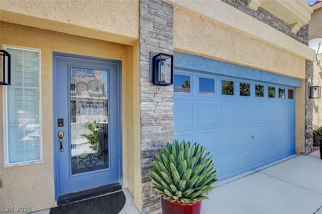 5 bed, 3.5 bath, 2644 sqft, $3,000 — Photo 3