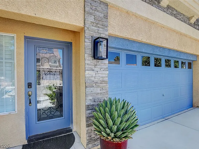 9975 Mills Reef Ct — Photo 3