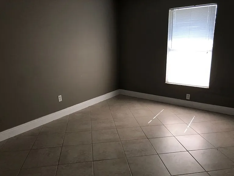1280 SW Jacqueline Ave — Photo 43