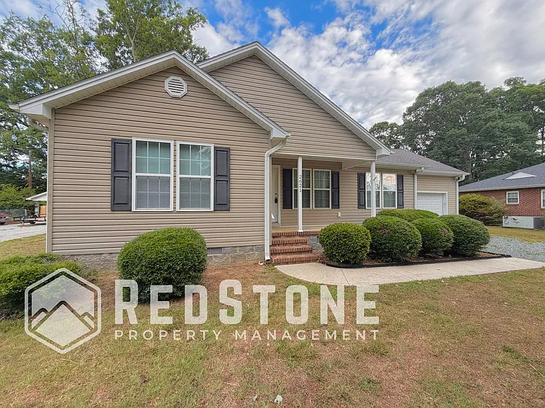 2621 Trail Five — Photo 1