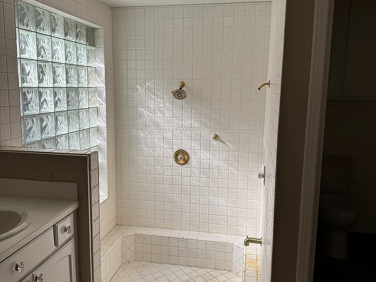 2718 Azalea Ave — Photo 15