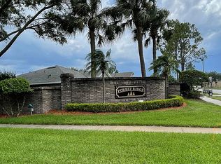 1526 Golden Poppy Ct, Orlando, FL 32824