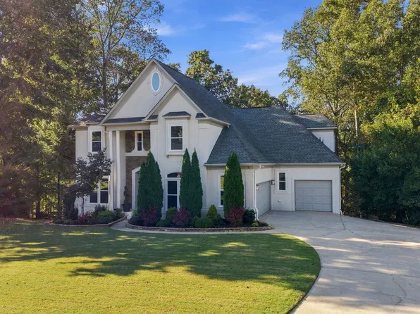 5925 Masters Club Dr, Suwanee, GA 30024