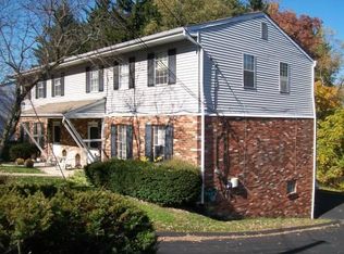 380-382 Sunset Rd, Pittsburgh, PA 15237