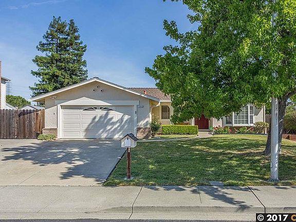 4th image of 2312 Hilliard Cir