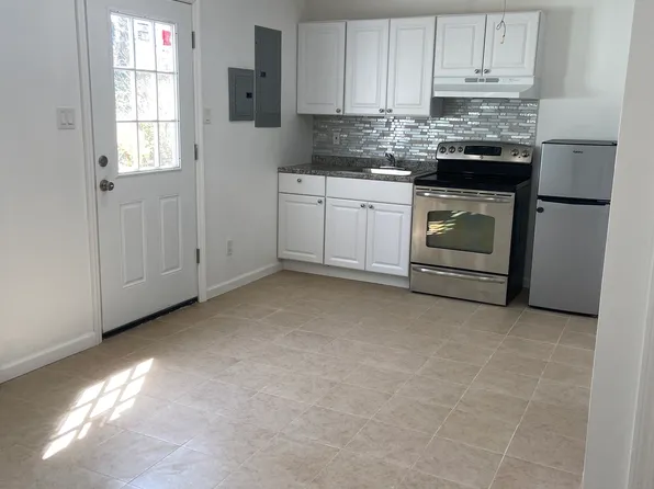 (undisclosed Address), Stony Brook, NY 11790