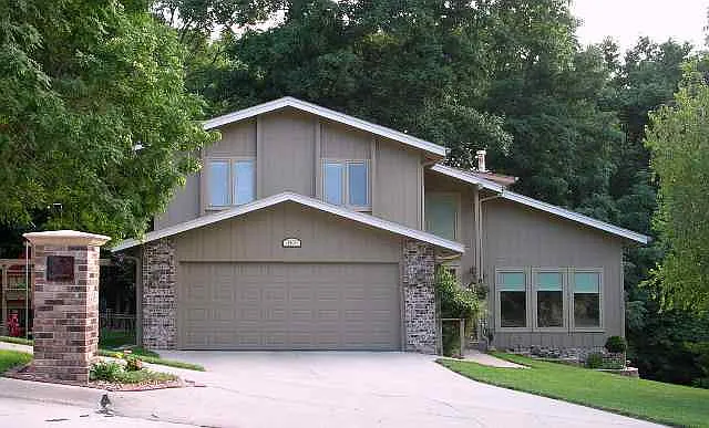 1405 Childs Rd W