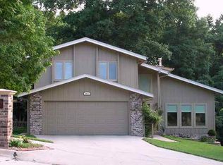 1405 Childs Rd W, Bellevue, NE 68147