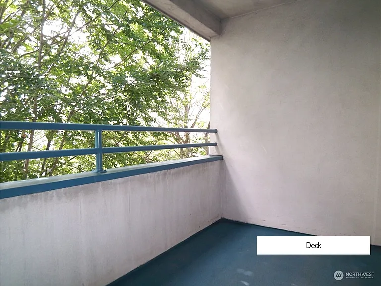 3026 Beacon Ave S #401 — Photo 9