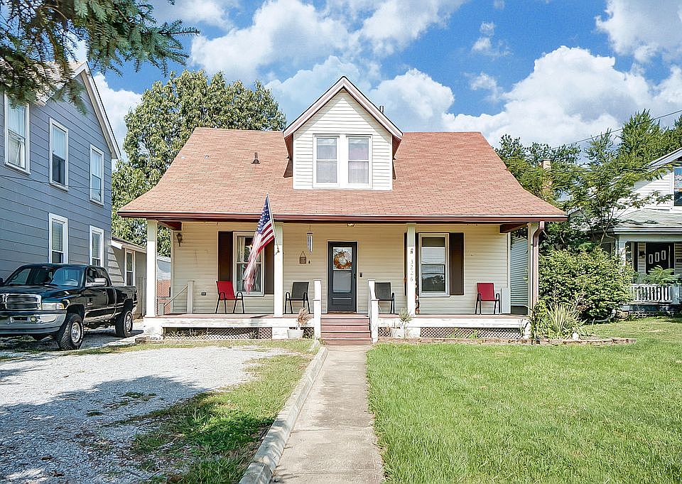 1st image of 3226 Crescent Ave