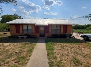 530 Martin Luther King Dr, Rockdale, TX 76567