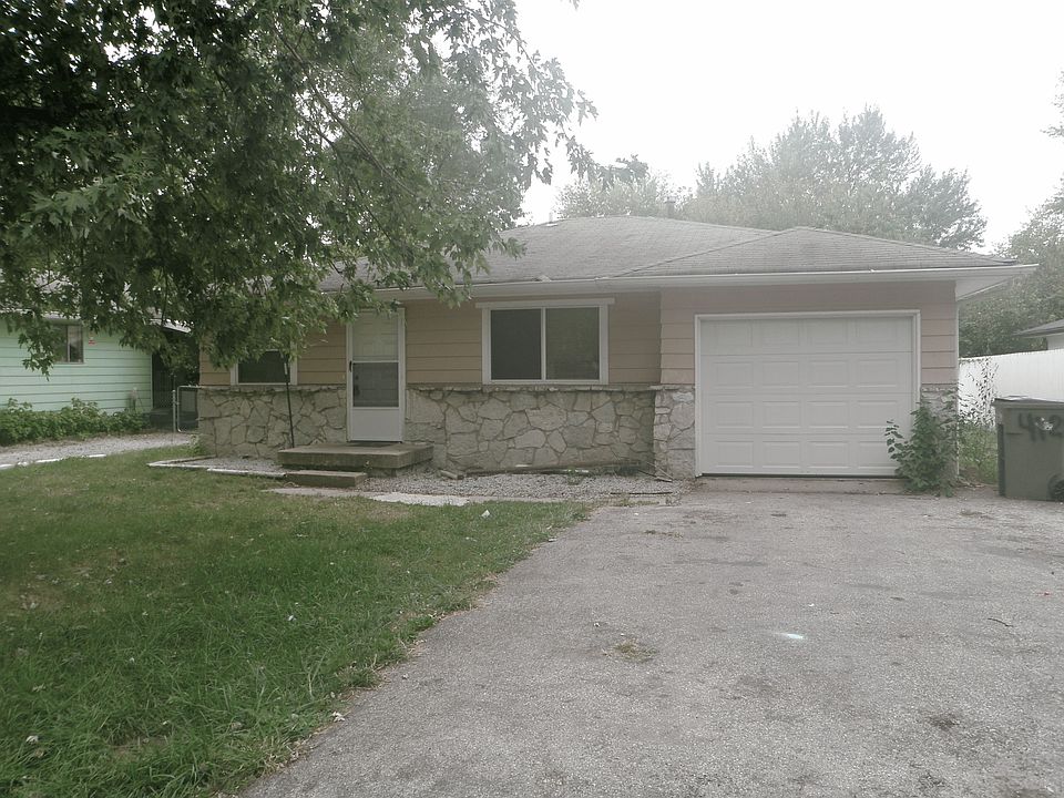 1st image of 4120 Irwin Ave