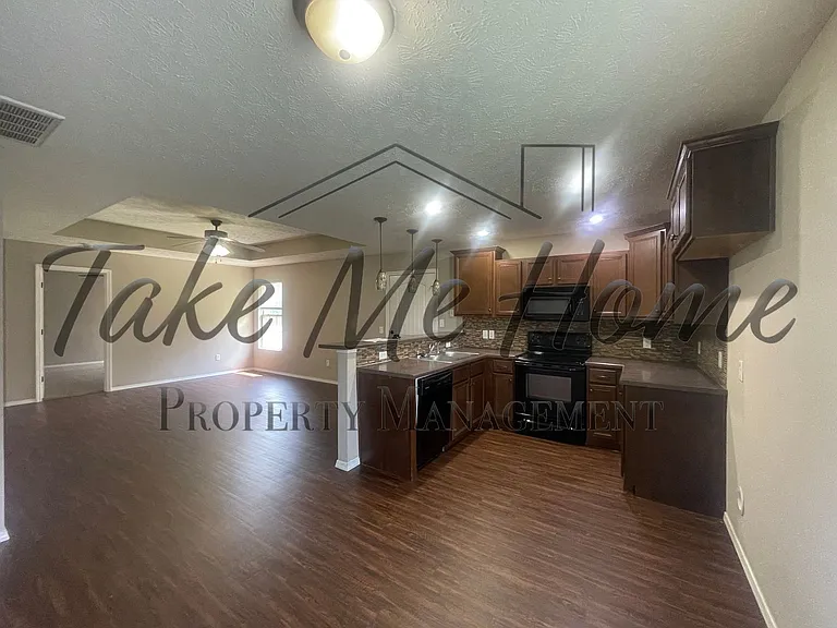 3914 N Grassland Dr — Photo 5