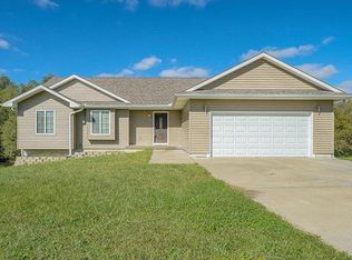 9350 Alpha Rdg, Trimble, MO 64492