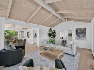 990 Oxford Dr, Los Altos, CA 94024
