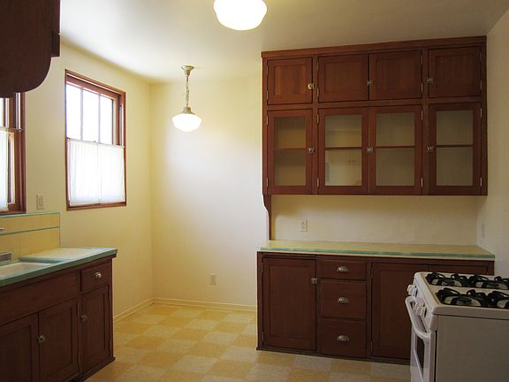 4th image of 3507 W 25th St