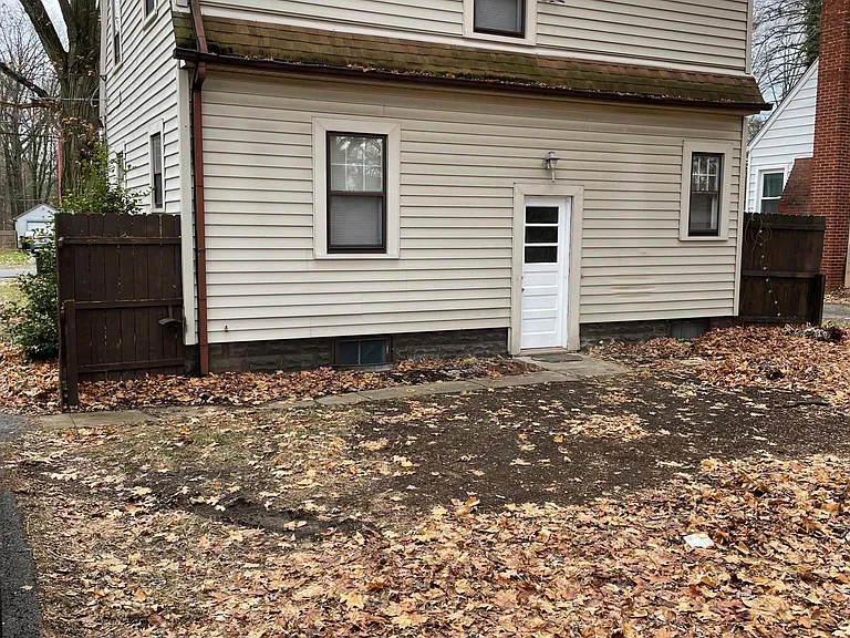 124 Homestead Dr — Photo 23