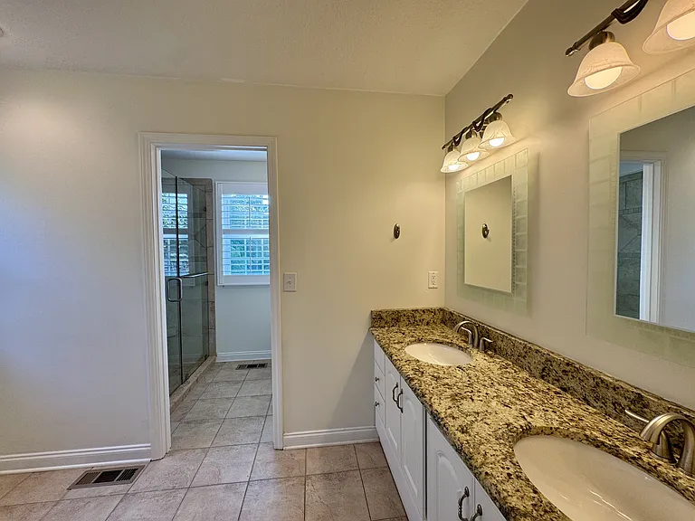 220 Konawa Ln — Photo 18