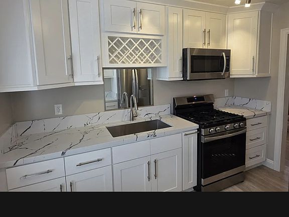 5th image of 1310 Electric Ave APT F