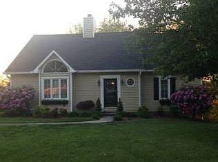 2112 Bonaire Rd, Kingsport, TN 37660