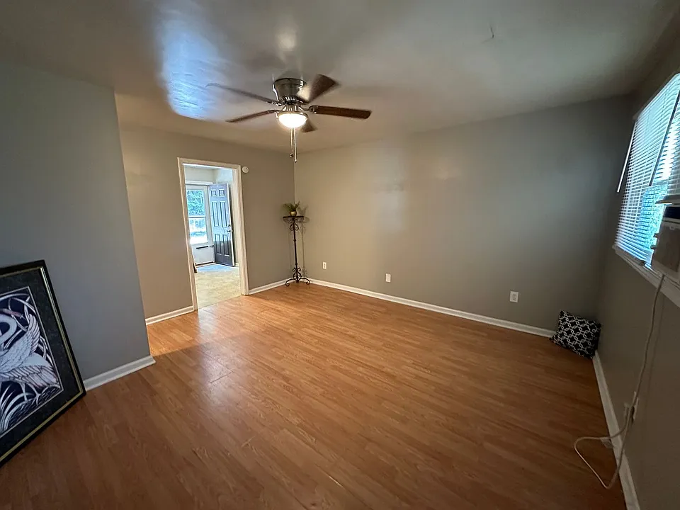610 W 5th Ave