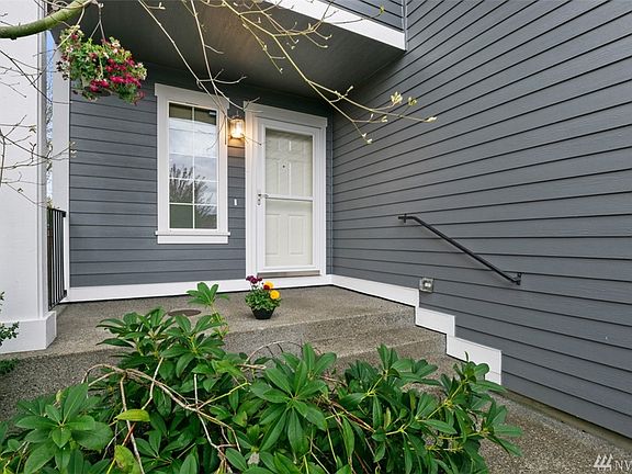 4th image of 8418 137th Street Ct E