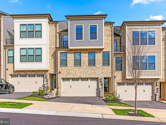 5th image of 13717 Hunt Valley Ct