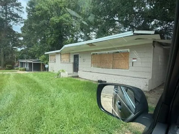 1440 W McDowell Rd, Jackson, MS 39204