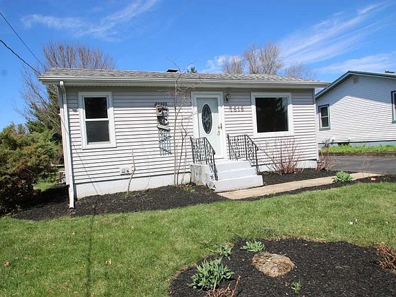 2nd image of 1618 Minahan Dr