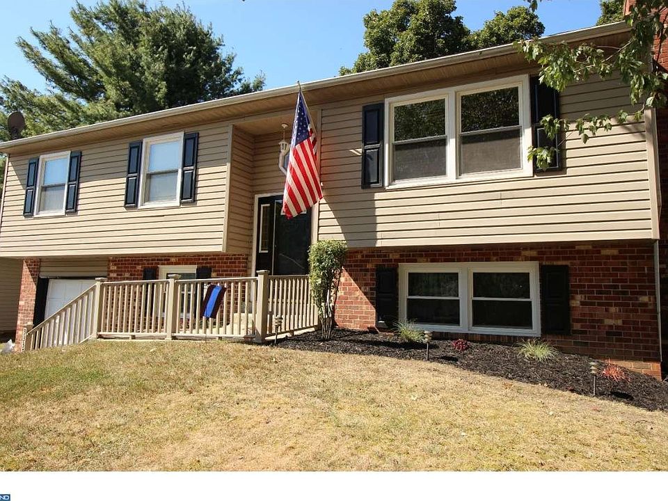 1st image of 3337 Pierson Dr