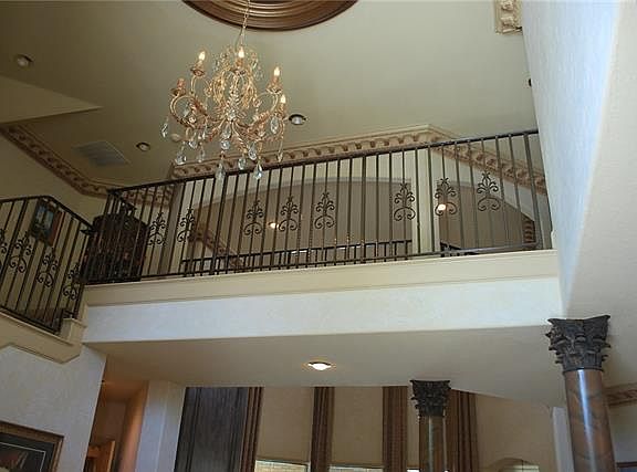 5th image of 1304 Ashford Ct