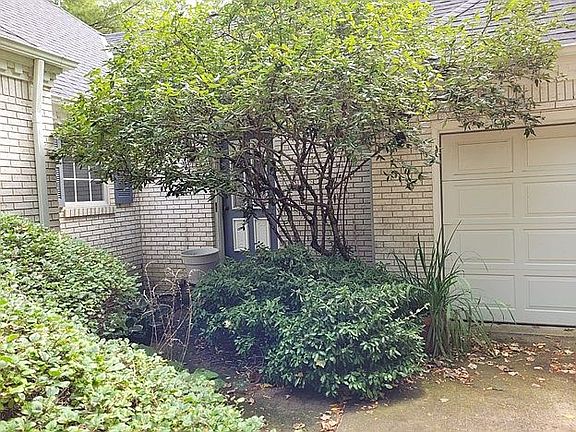 5th image of 6855 Cliffside Dr