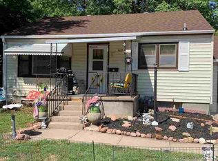 309 N 11th St, Beatrice, NE 68310